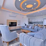 İslamlar 2 Bedroom Secluded With Private Pool Hot Tub Villa *