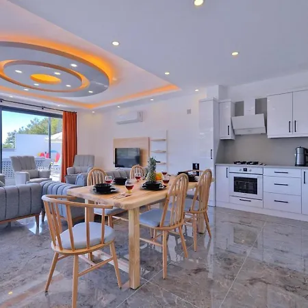 3 Bedroom Secluded Вилла
