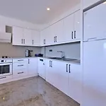 İslamlar 2 Bedroom Secluded With Private Pool Hot Tub كالكان
