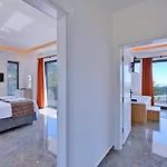 فيلة İslamlar 2 Bedroom Secluded With Private Pool Hot Tub