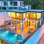 İslamlar 2 Bedroom Secluded With Private Pool Hot Tub