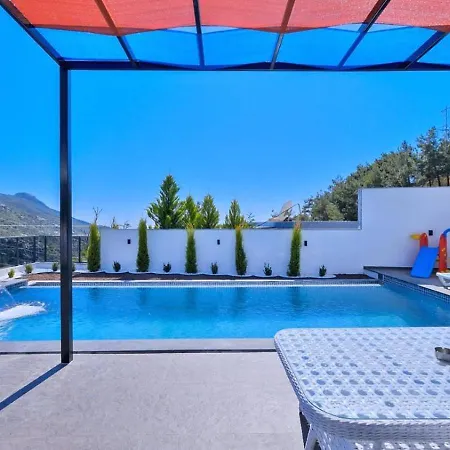 فيلة İslamlar 2 Bedroom Secluded With Private Pool Hot Tub